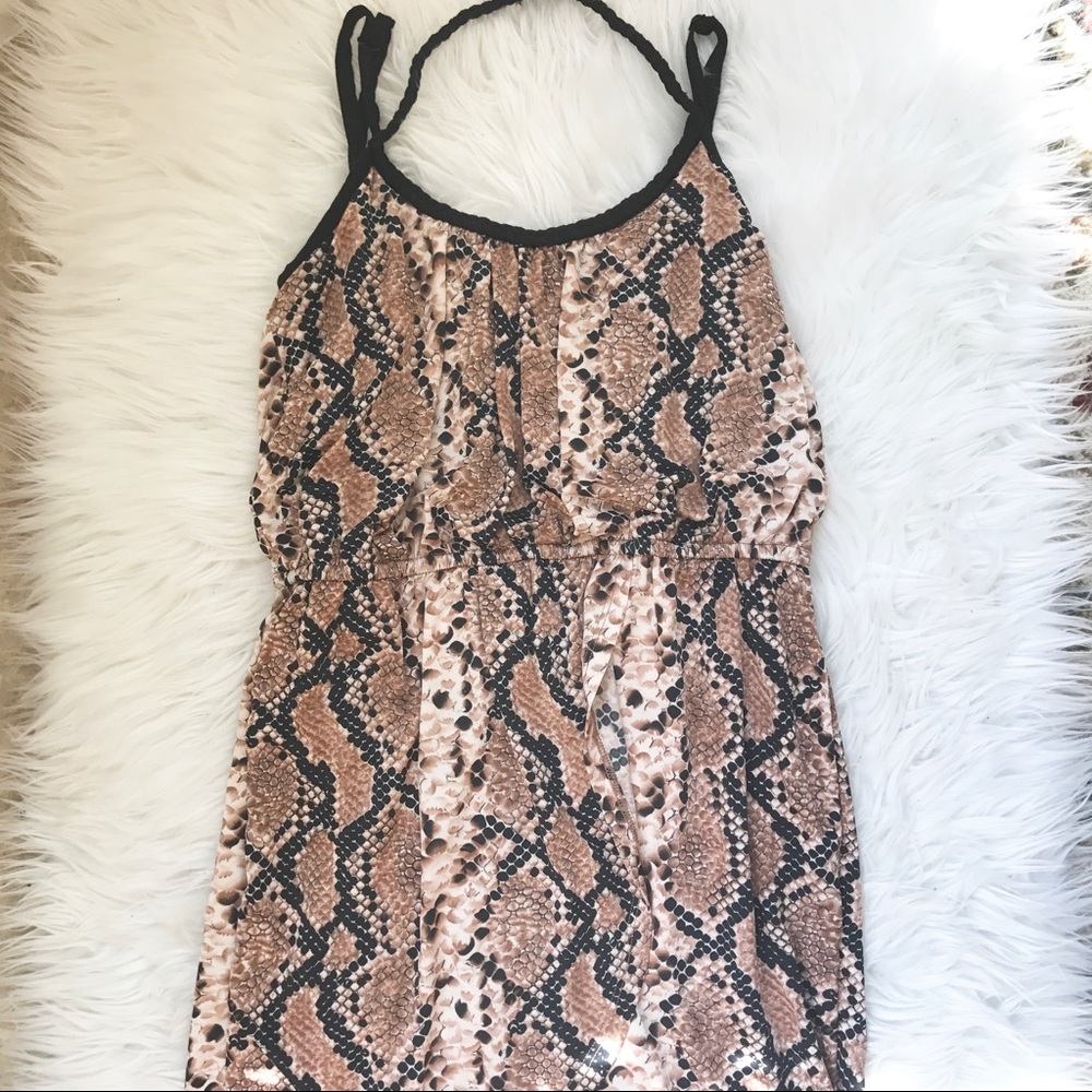 Bebe dress